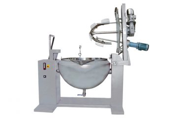 Deep fryer with mixer for pastes, soups and sauces