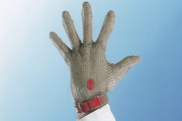 Metallic mesh glove